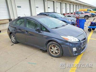 Czwarte zdjęcie samochodu z boku: 2011 TOYOTA PRIUS THREE VIN:JTDKN3DU4B1341374 - miniatura