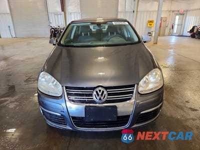 Piąte zdjęcie samochodu w środku: 2005 VOLKSWAGEN NEW JETTA TDI OPTION PACKAGE 1 VIN:3VWST71K25M644173 - miniatura