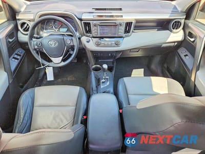 Zdjęcie 8 z 14 samochodu: 2015 TOYOTA RAV4 LIMITED VIN:JTMDFREV0FD147123 - miniatura