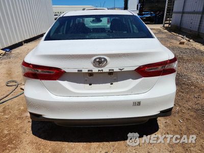 Zdjęcie 6 z 12 samochodu: 2019 TOYOTA CAMRY L VIN:4T1B11HK6KU692760 - miniatura