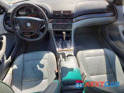 Zdjęcie 8 z 12 samochodu: 2003 BMW 330 XI VIN:WBAEW53423PN30026 - miniatura