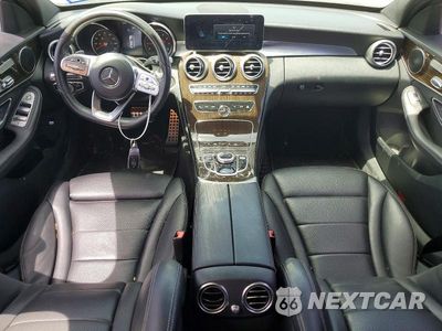 Zdjęcie 8 z 13 samochodu: 2020 MERCEDES-BENZ C 300 VIN:WDDWF8DB9LR527043 - miniatura