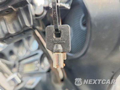 Zdjęcie 8 z 9 samochodu: 2013 HARLEY-DAVIDSON FLHTC ELECTRA GLIDE CLASSIC VIN:1HD1FFM18DB636599 - miniatura