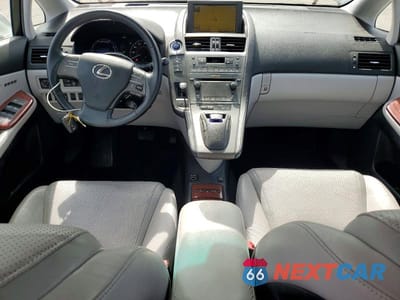 Zdjęcie 8 z 12 samochodu: 2010 LEXUS HS 250H VIN:JTHBB1BA5A2003852 - miniatura