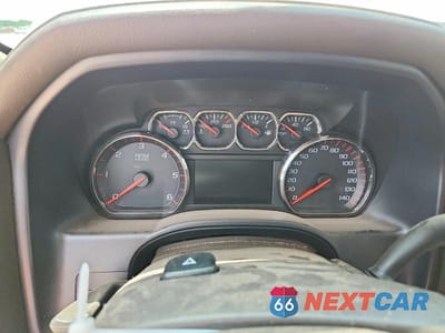 Zdjęcie 9 z 12 samochodu: 2015 GMC SIERRA K1500 SLE VIN:3GTU2UEC4FG181422 - miniatura