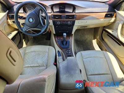 Zdjęcie 8 z 12 samochodu: 2009 BMW 328 I SULEV VIN:WBAWR33569P343664 - miniatura