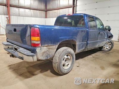 Trzecie zdjęcie samochodu z tyłu: 2001 CHEVROLET SILVERADO K1500 VIN:1GCEK19T11E104410 - miniatura