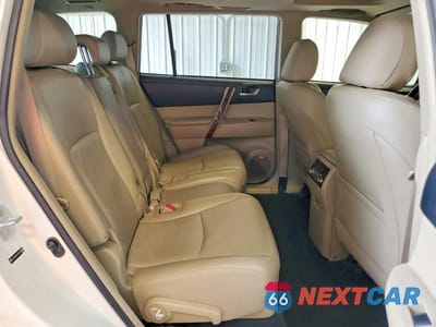 Zdjęcie 11 z 13 samochodu: 2012 TOYOTA HIGHLANDER HYBRID LIMITED VIN:JTEDC3EH7C2010604 - miniatura