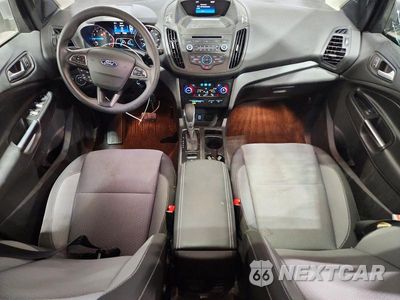 Zdjęcie 8 z 13 samochodu: 2018 FORD ESCAPE SE VIN:1FMCU9GD2JUC39599 - miniatura