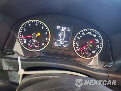 Zdjęcie 9 z 13 samochodu: 2016 VOLKSWAGEN TIGUAN S VIN:WVGBV7AX5GW612650 - miniatura