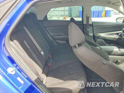 Zdjęcie 10 z 12 samochodu: 2023 HYUNDAI ELANTRA SEL VIN:KMHLS4AGXPU577465 - miniatura