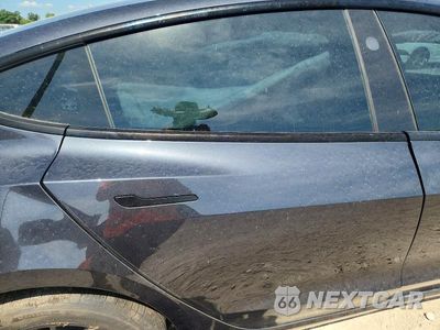 Zdjęcie 10 z 12 samochodu: 2025 TESLA MODEL 3 VIN:5YJ3E1EA0SF980419 - miniatura