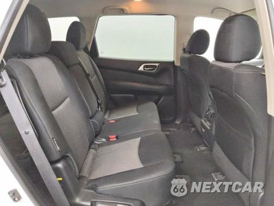 Zdjęcie 11 z 14 samochodu: 2019 NISSAN PATHFINDER S VIN:5N1DR2MN5KC653445 - miniatura