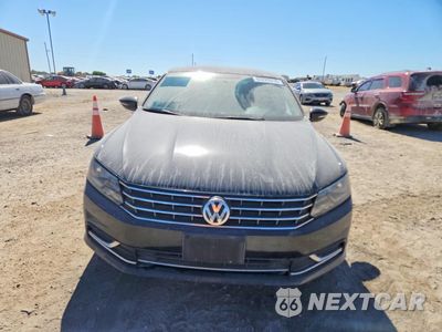 Piąte zdjęcie samochodu w środku: 2017 VOLKSWAGEN PASSAT S VIN:1VWAT7A30HC019457 - miniatura