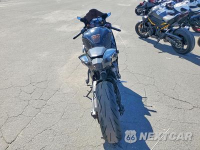 Czwarte zdjęcie samochodu z boku: 2023 YAMAHA YZFR7 VIN:JYARM38E8PA005086 - miniatura
