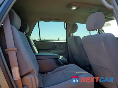 Zdjęcie 10 z 12 samochodu: 2006 TOYOTA SEQUOIA SR5 VIN:5TDZT34A76S276040 - miniatura