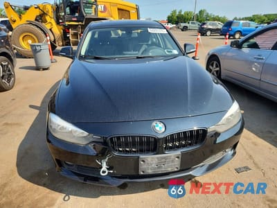 Piąte zdjęcie samochodu w środku: 2014 BMW 320 I XDRIVE VIN:WBA3C3C57EF985167 - miniatura