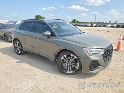 Czwarte zdjęcie samochodu z boku: 2022 AUDI Q3 PREMIUM PLUS S LINE 45 VIN:WA1EECF32N1141173 - miniatura