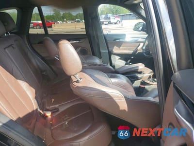 Zdjęcie 11 z 14 samochodu: 2018 BMW X1 XDRIVE28I VIN:WBXHT3C34J5L32323 - miniatura
