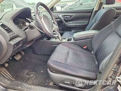 Zdjęcie 7 z 12 samochodu: 2017 NISSAN ALTIMA 2.5 SV VIN:1N4AL3AP1HC241302 - miniatura
