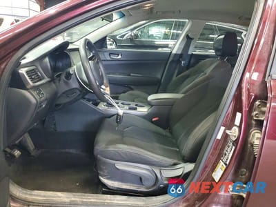 Zdjęcie 7 z 12 samochodu: 2020 KIA OPTIMA LX VIN:5XXGT4L3XLG411525 - miniatura