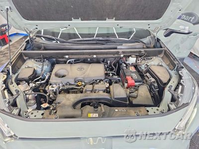 Zdjęcie 12 z 13 samochodu: 2023 TOYOTA RAV4 XLE VIN:JTMW1RFVXPD100267 - miniatura