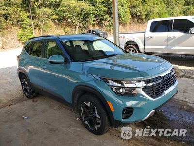 Czwarte zdjęcie samochodu z boku: 2025 KIA SELTOS EX VIN:KNDERCAA9S7801623 - miniatura