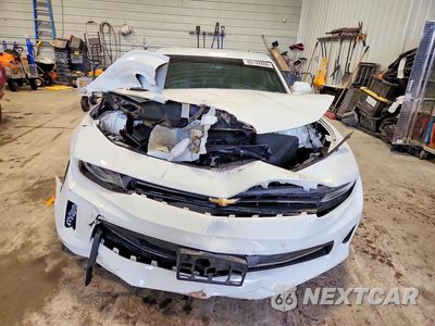 Piąte zdjęcie samochodu w środku: 2017 CHEVROLET CAMARO LT VIN:1G1FD1RS7H0107690 - miniatura