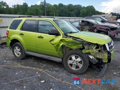 Czwarte zdjęcie samochodu z boku: 2011 FORD ESCAPE XLT VIN:1FMCU9D74BKC36683 - miniatura