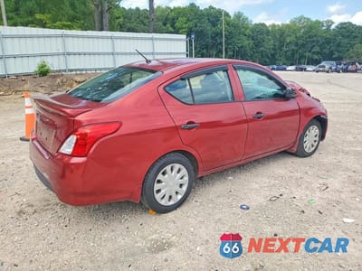 Trzecie zdjęcie samochodu z tyłu: 2018 NISSAN VERSA S PLUS VIN:3N1CN7AP5JL812050 - miniatura