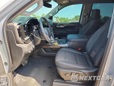 Zdjęcie 7 z 12 samochodu: 2024 CHEVROLET SILVERADO K1500 RST VIN:2GCUDEED6R1258605 - miniatura