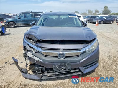 Piąte zdjęcie samochodu w środku: 2016 HONDA CIVIC LX VIN:2HGFC2F59GH549901 - miniatura