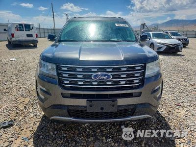 Piąte zdjęcie samochodu w środku: 2017 FORD EXPLORER XLT VIN:1FM5K7D80HGB91703 - miniatura