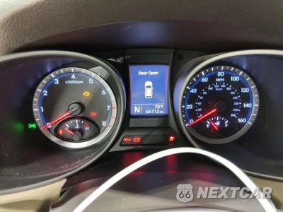 Zdjęcie 9 z 13 samochodu: 2015 HYUNDAI SANTA FE SPORT 2.4L VIN:5XYZUDLB0FG261129 - miniatura