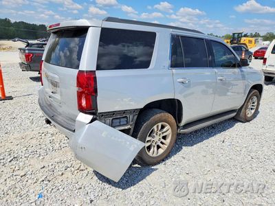 Trzecie zdjęcie samochodu z tyłu: 2017 CHEVROLET TAHOE C1500 LT VIN:1GNSCBKC4HR189415 - miniatura