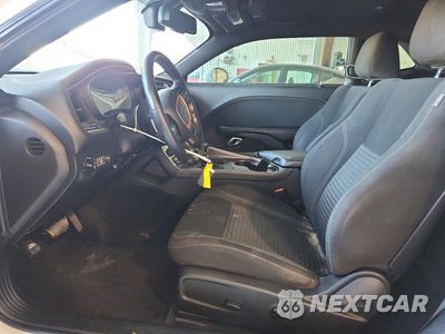 Zdjęcie 7 z 12 samochodu: 2018 DODGE CHALLENGER SXT VIN:2C3CDZAG1JH183721 - miniatura