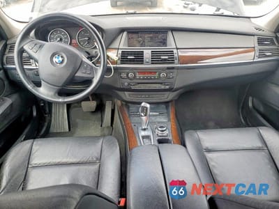 Zdjęcie 8 z 13 samochodu: 2013 BMW X5 XDRIVE35D VIN:5UXZW0C55D0B94576 - miniatura