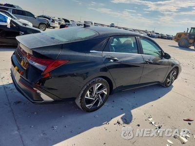 Trzecie zdjęcie samochodu z tyłu: 2025 HYUNDAI ELANTRA SEL VIN:KMHLS4DG0SU913113 - miniatura