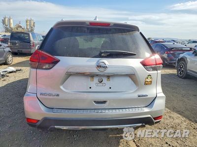 Zdjęcie 6 z 14 samochodu: 2019 NISSAN ROGUE S VIN:5N1AT2MT1KC842435 - miniatura
