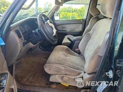 Zdjęcie 7 z 12 samochodu: 2002 TOYOTA 4RUNNER SR5 VIN:JT3GN86R620223154 - miniatura