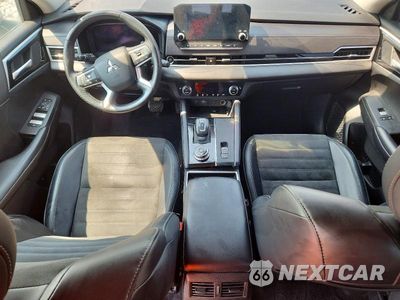 Zdjęcie 8 z 14 samochodu: 2024 MITSUBISHI OUTLANDER SE VIN:JA4J3VA89RZ067065 - miniatura