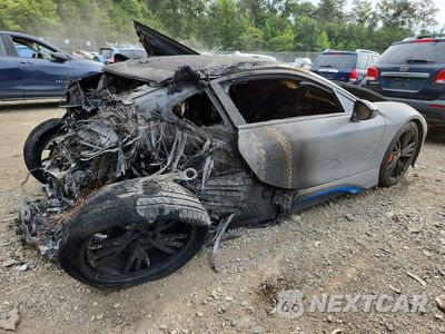 Trzecie zdjęcie samochodu z tyłu: 2016 BMW I8 VIN:WBY2Z2C54GV674701 - miniatura