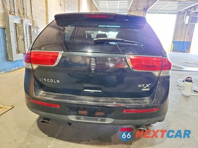 Zdjęcie 6 z 14 samochodu: 2011 LINCOLN MKX VIN:2LMDJ8JK2BBJ25953 - miniatura