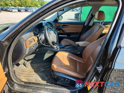 Zdjęcie 7 z 12 samochodu: 2010 BMW 328 I VIN:WBAPH7C52AA175625 - miniatura