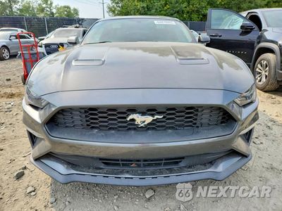Piąte zdjęcie samochodu w środku: 2018 FORD MUSTANG VIN:1FA6P8TH7J5163390 - miniatura
