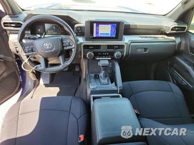Zdjęcie 8 z 12 samochodu: 2024 TOYOTA TACOMA SR5 VIN:3TMKB5FNXRM022598 - miniatura