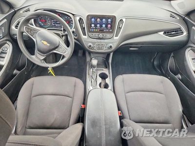 Zdjęcie 8 z 13 samochodu: 2022 CHEVROLET MALIBU LT VIN:1G1ZD5ST2NF180854 - miniatura