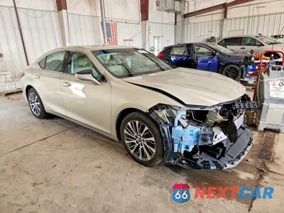 Czwarte zdjęcie samochodu z boku: 2021 LEXUS ES 250 BASE VIN:58AD11D18MU006297 - miniatura
