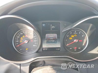 Zdjęcie 9 z 12 samochodu: 2015 MERCEDES-BENZ C 300 4MATIC VIN:55SWF4KB5FU003029 - miniatura
