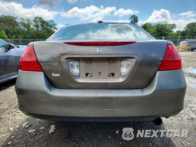 Zdjęcie 6 z 12 samochodu: 2006 HONDA ACCORD EX VIN:1HGCM56856A096496 - miniatura
